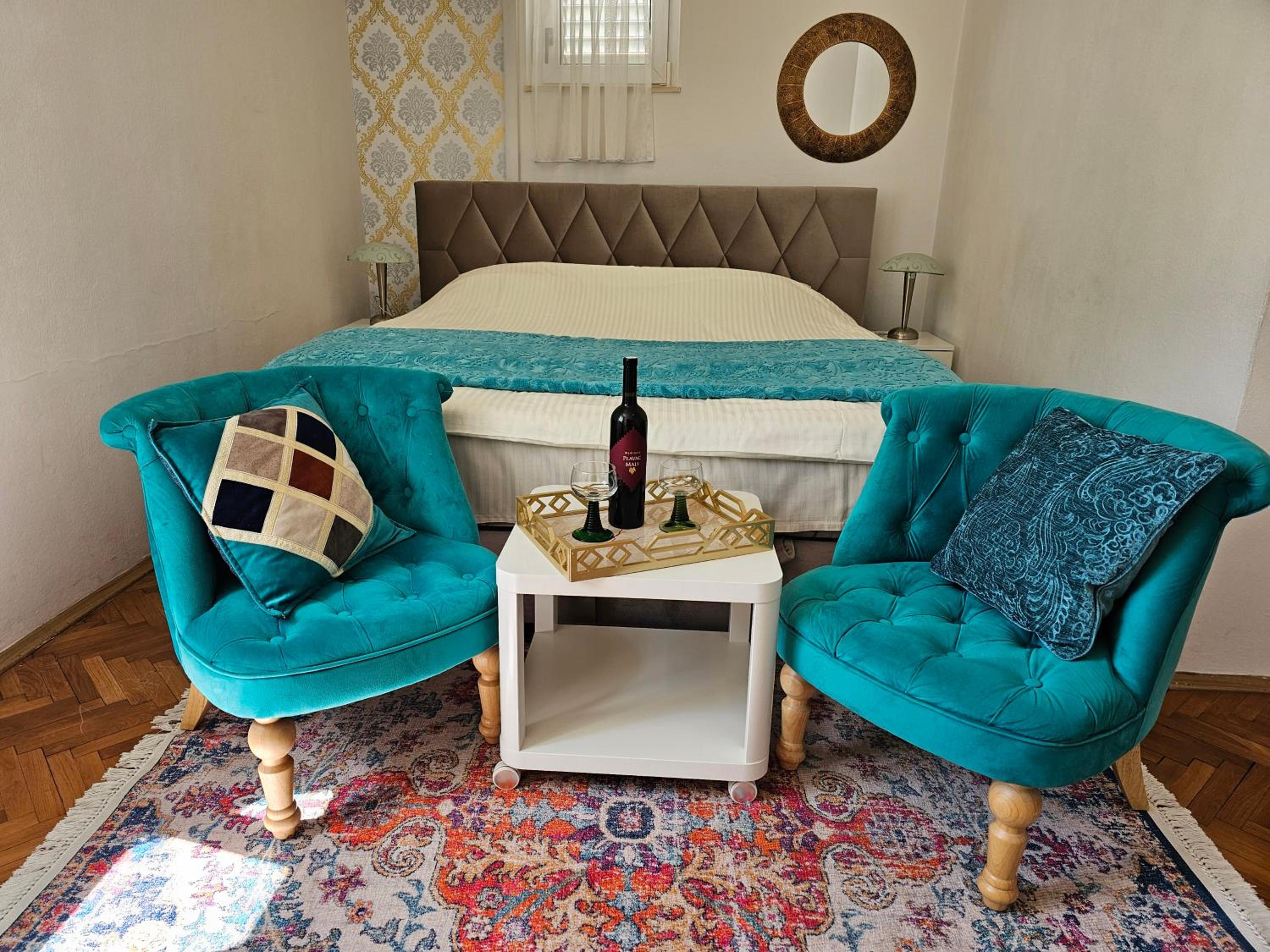 Adria Apartments and Rooms
