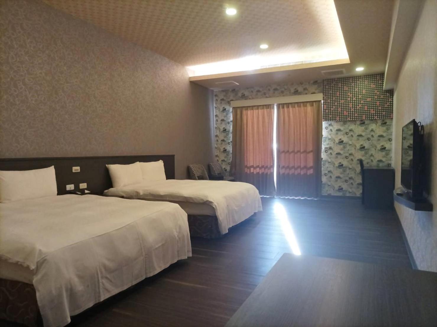 Crystal Hotel