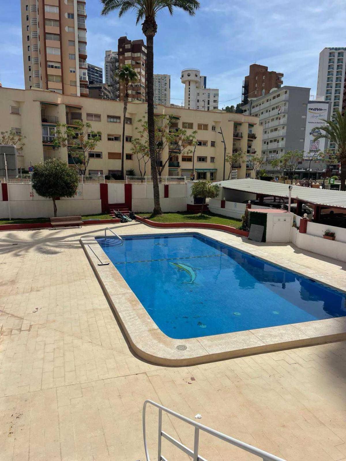 VIRGINIA Levante beach apartments
