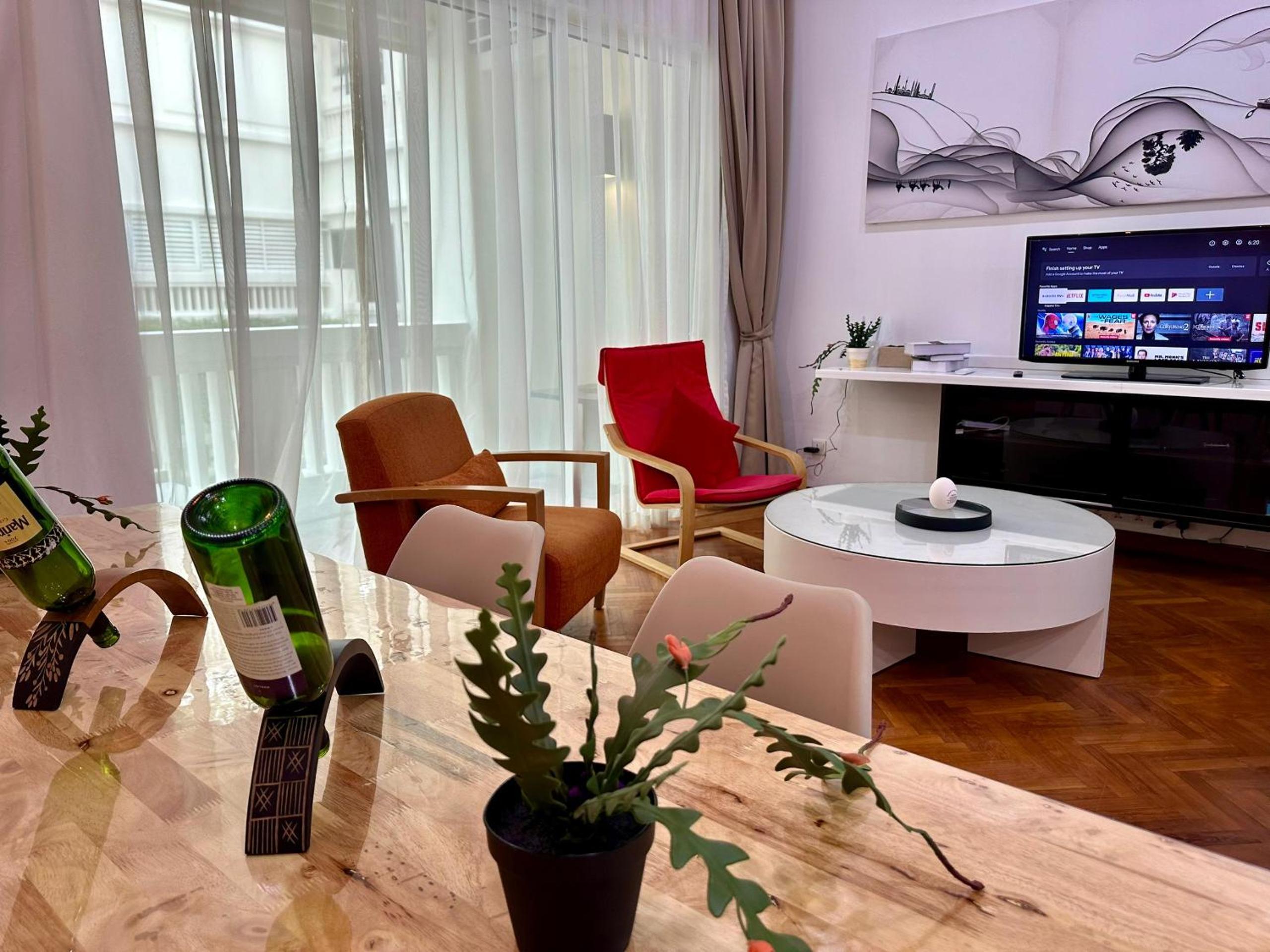 Cozy Straits Quay Marina Suites W balgony and free car park 3B2R photo 6