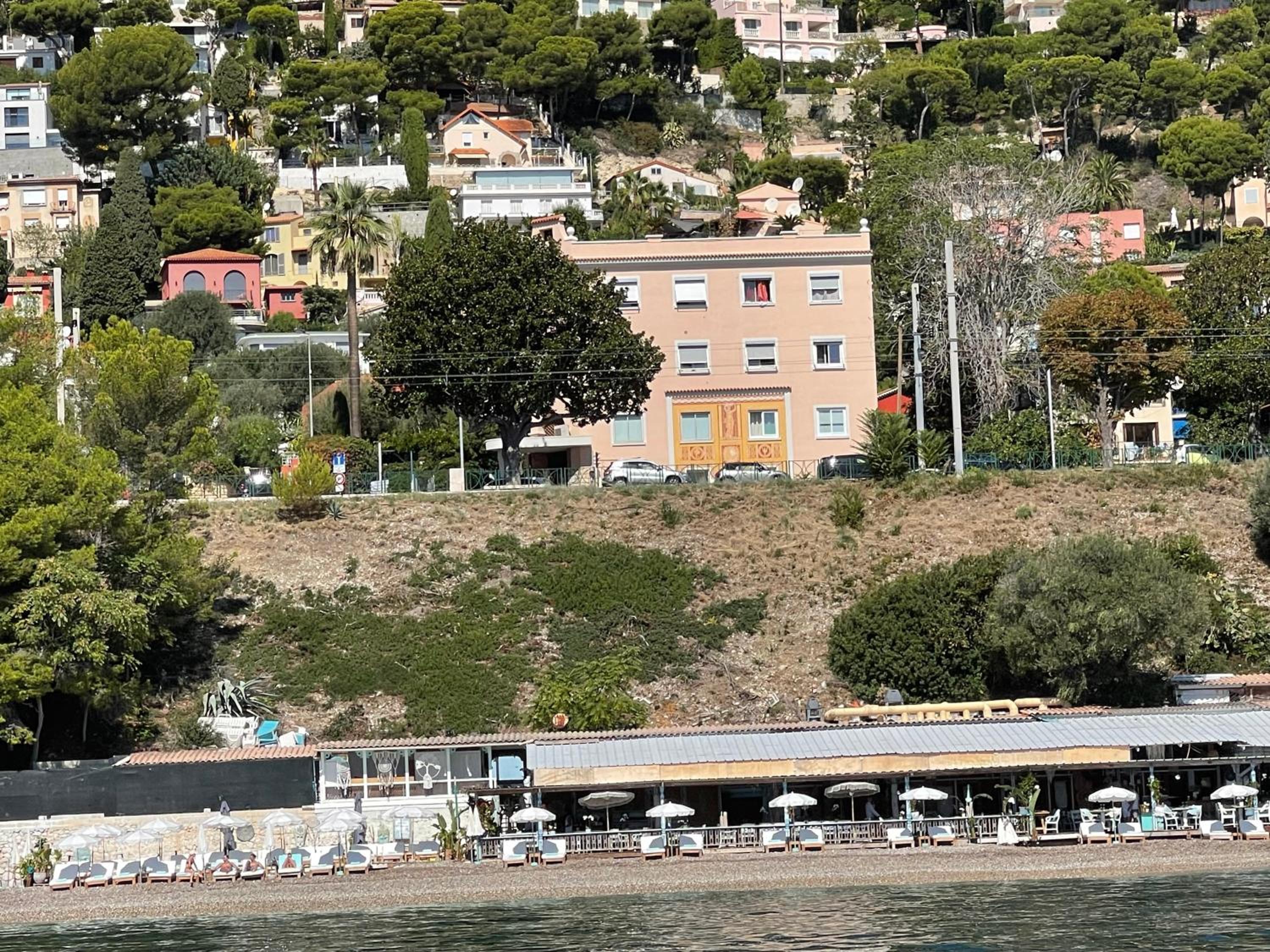 Ezevacances Studio Capuccino vue mer 5 mn plage 7 mn gare Wifi