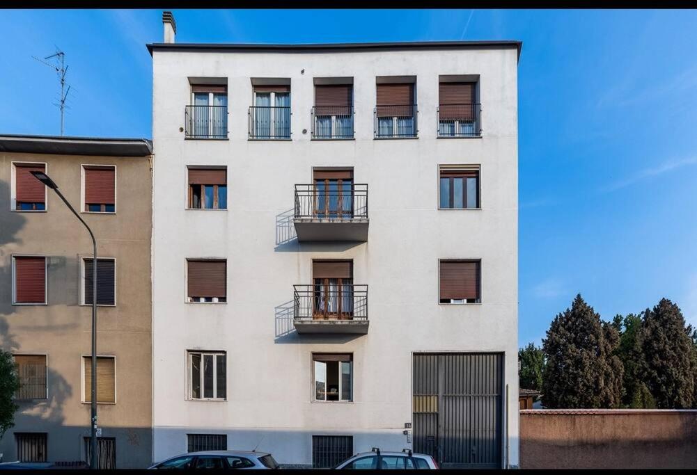 Comfort Suite in Milan (subway-Raffaele Hospital)