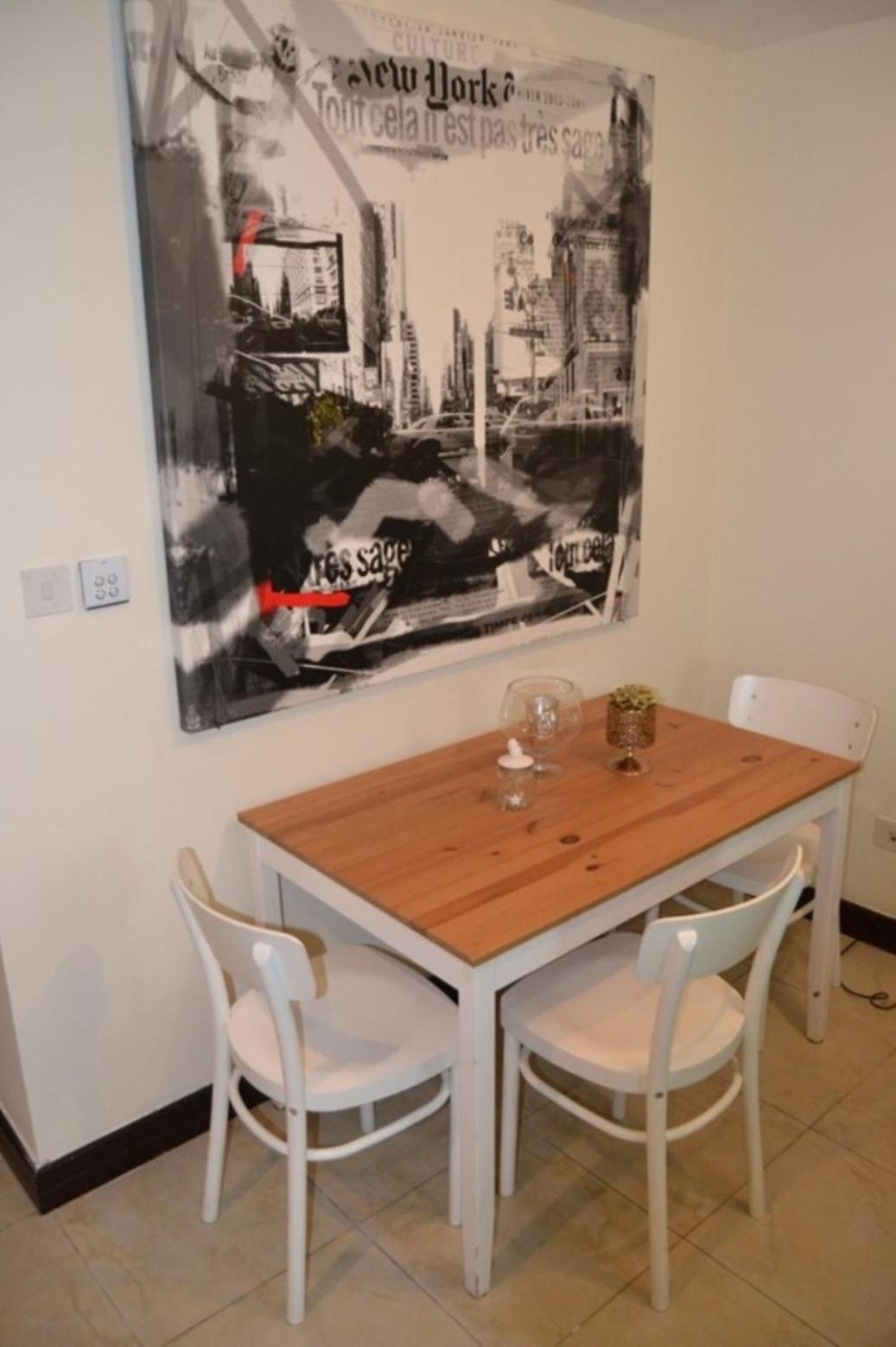 Click Stay - JLT - Entire Studio & Balcony Lakes view Apartment -AM