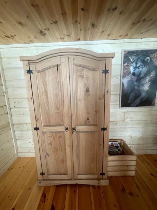 the off grid wilderness cabins view 3