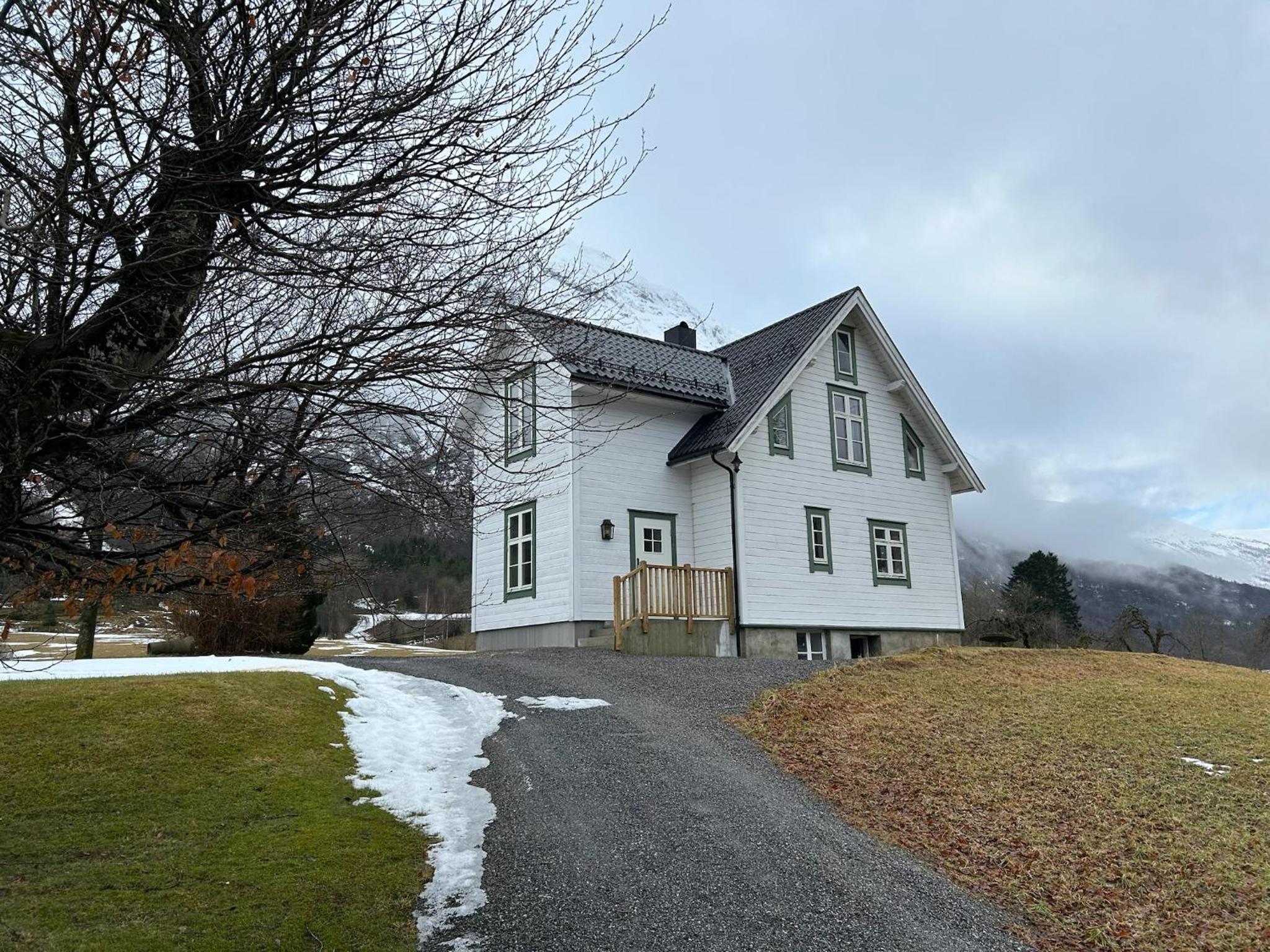 Photo 18