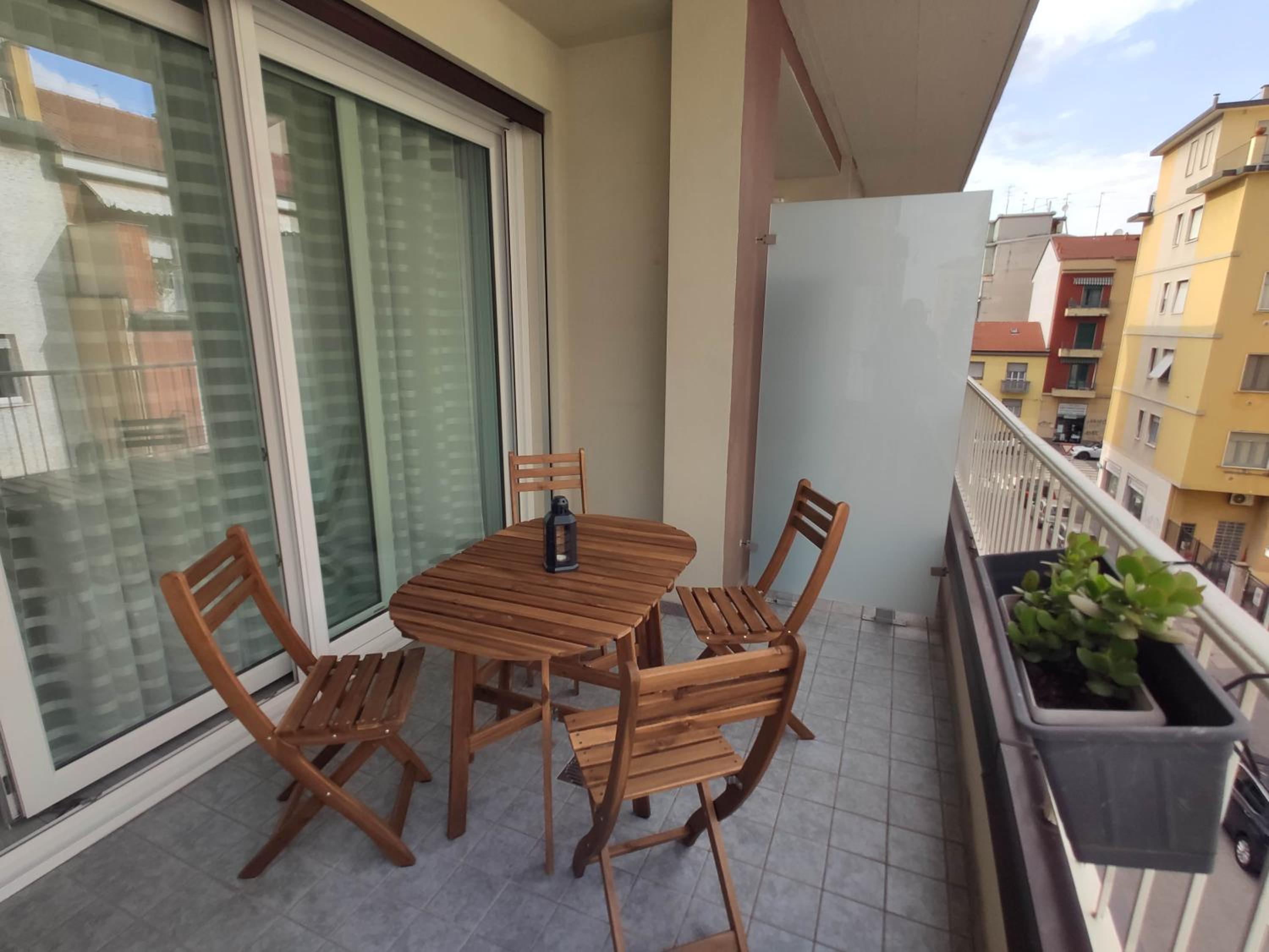 Matthias Home - Milan - modern and cozy flat, close to the metro - 15 min from Central Station, close to San Raffaele