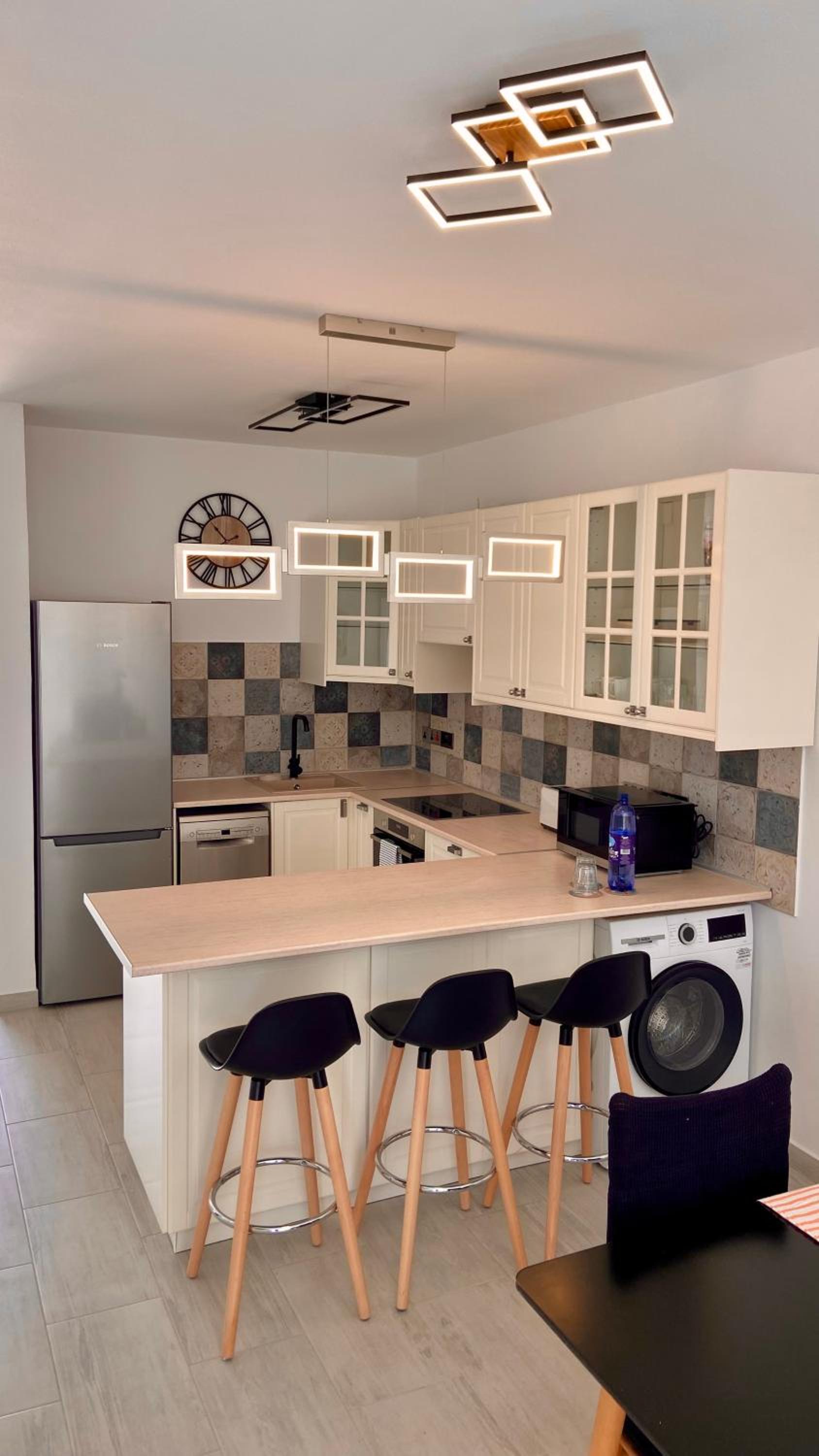 Deluxe Apartment Limnaria 155