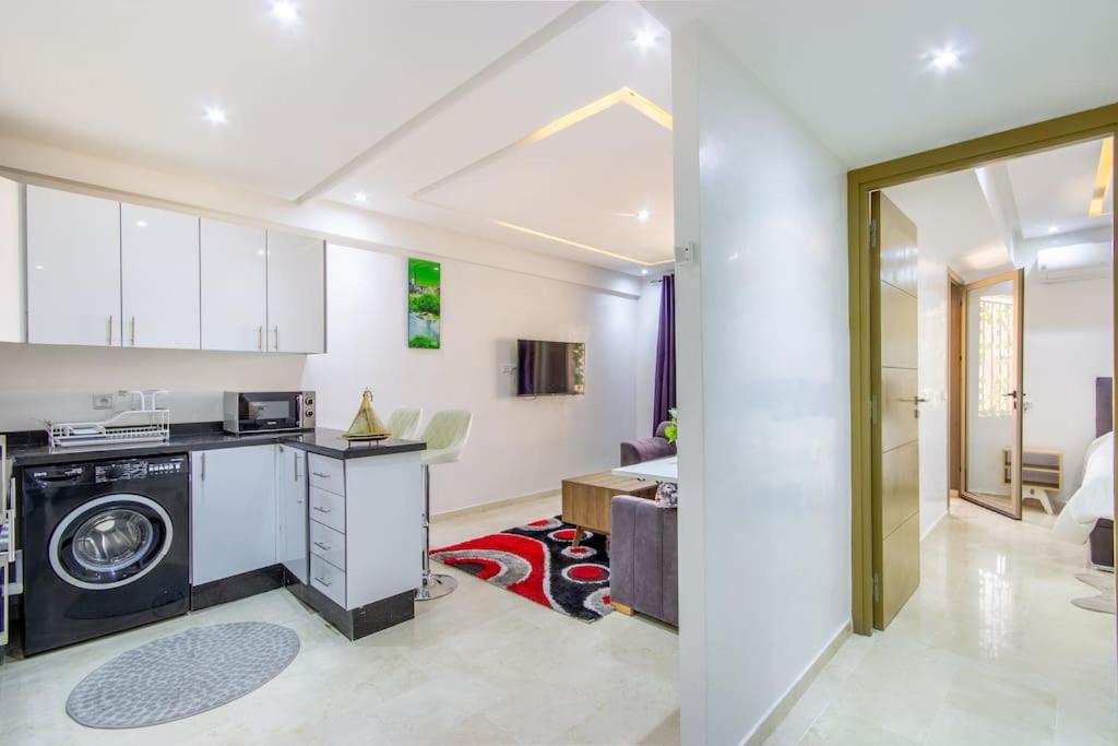 Cosy Hyper centre Bd Hassan 2 view 3