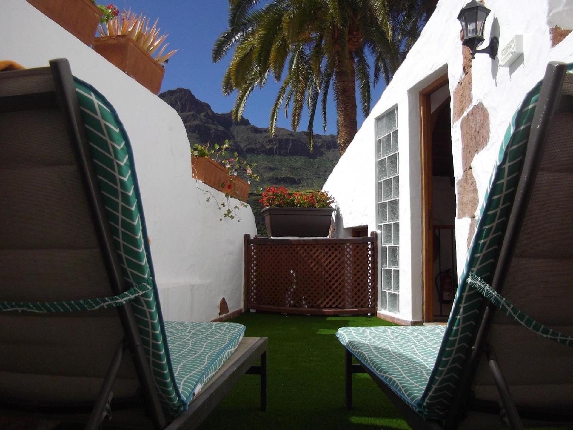 Kanarisches Haus mit Terrasse, Whirlpool und Grill