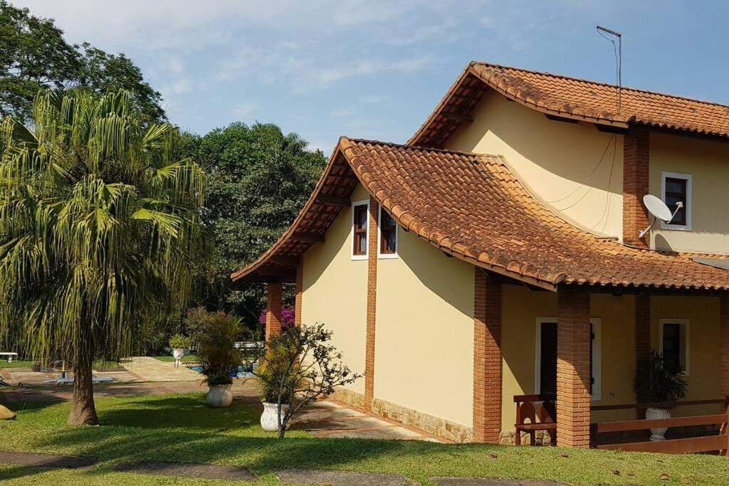 Chácara dos Sonhos com Piscina e Hidromassagem
