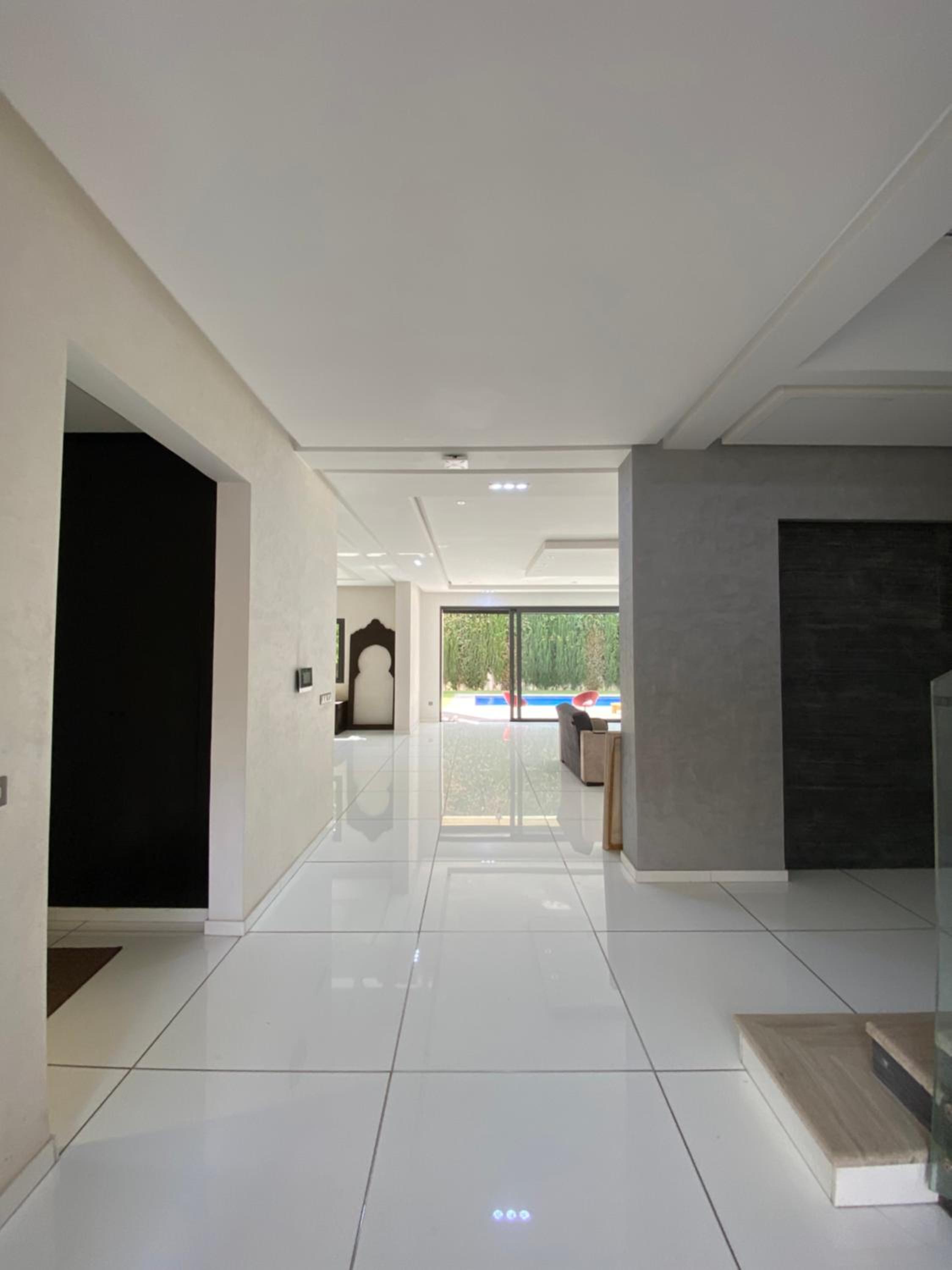 Luxurious Villa with 5 Bedrooms in Agadir view 5