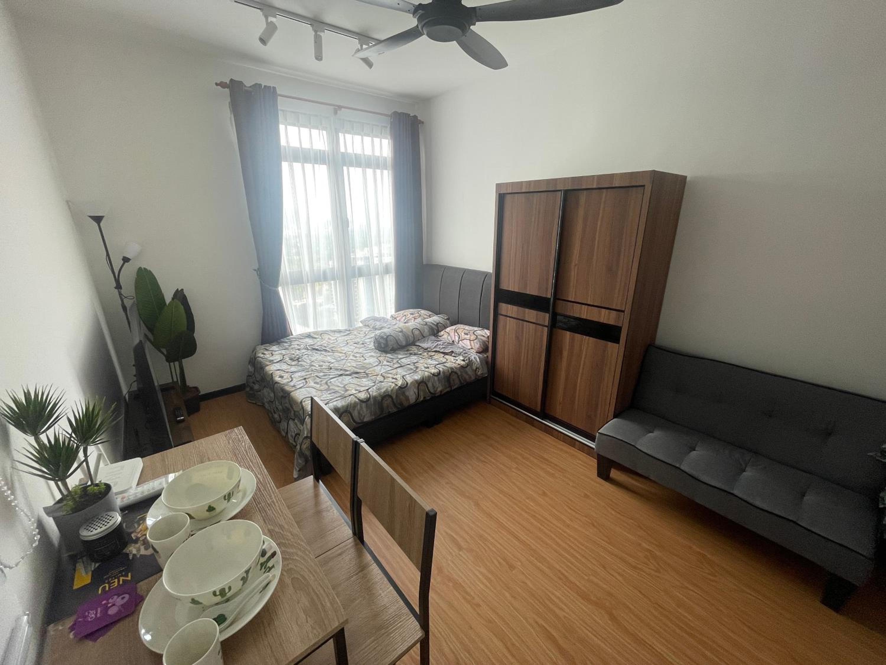 Studio KLCC Bukit bintang LRT