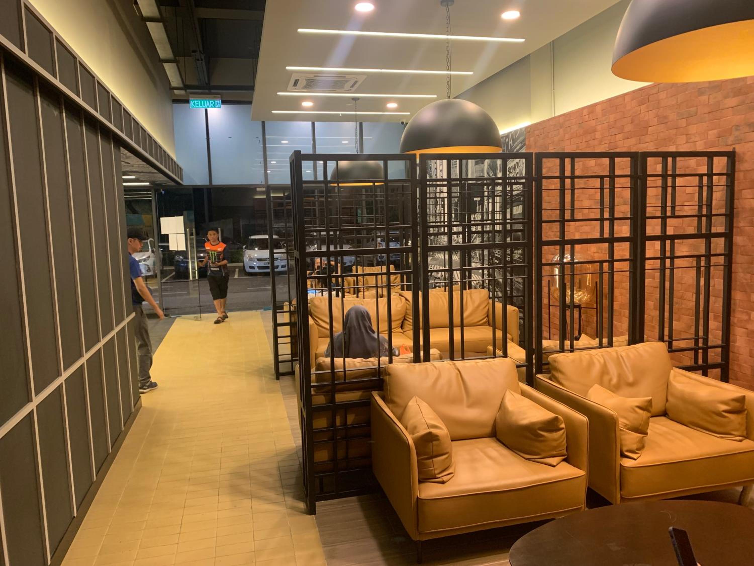 Studio KLCC Bukit bintang LRT