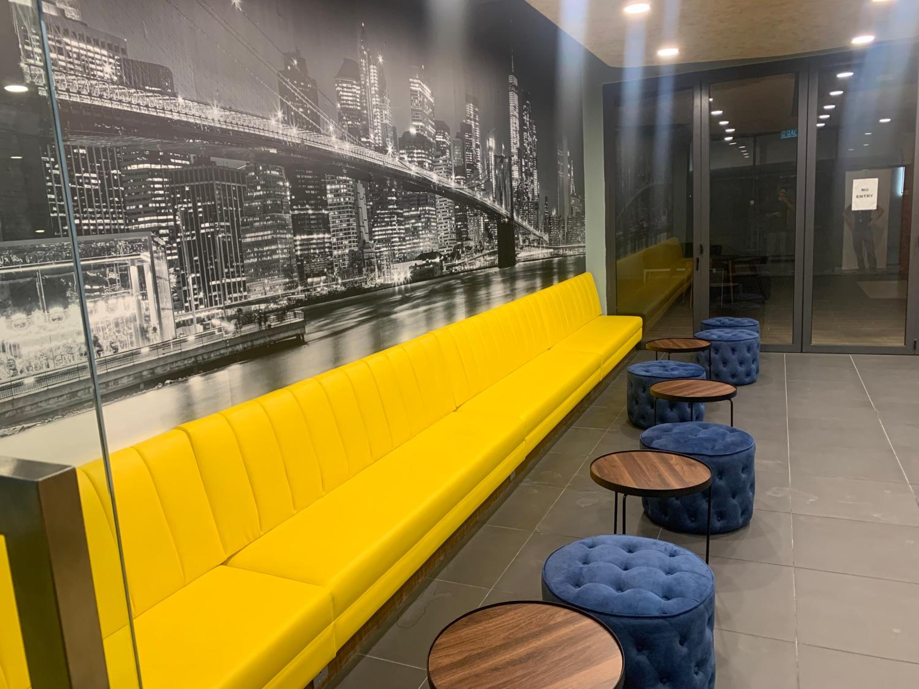 Studio KLCC Bukit bintang LRT