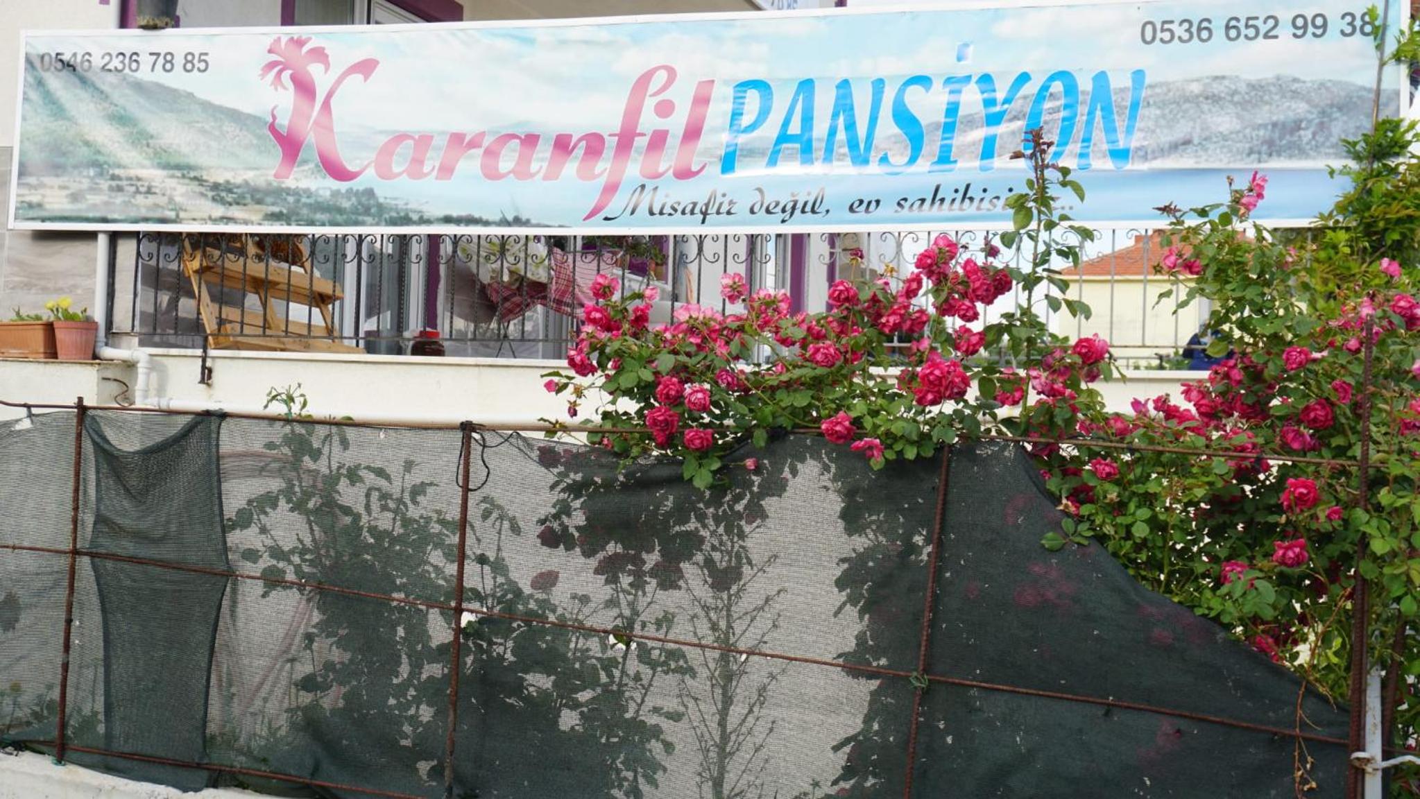 Salda Karanfil Pansiyon view 3