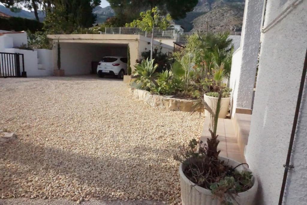 Villa with spectacular vieuw and swimmingpool.