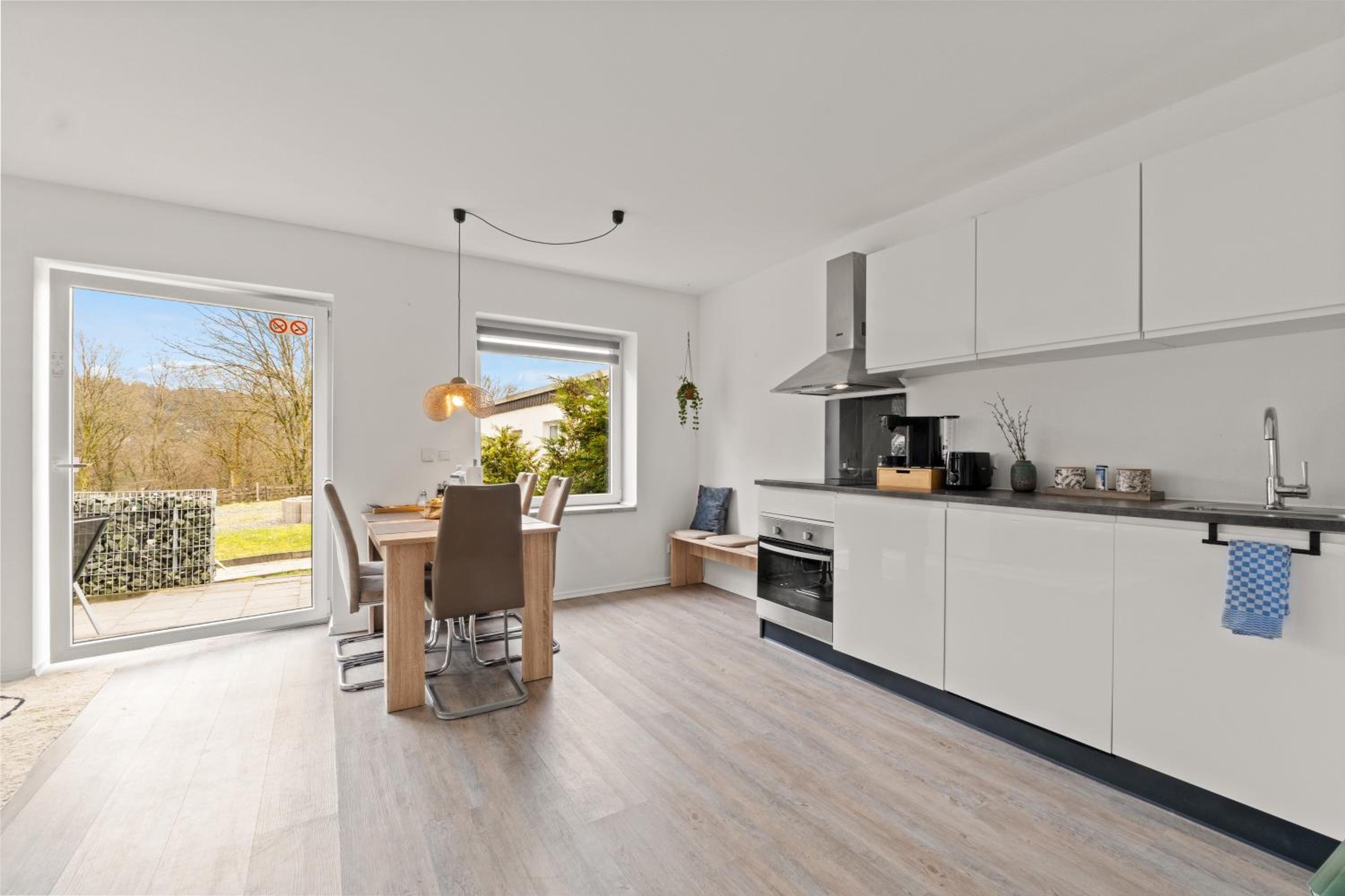 Greenhouse Living Küstelberg Apartments - 5 Betten & 2 Schlafsofas - 7 Minuten von Winterberg für 9 Personen