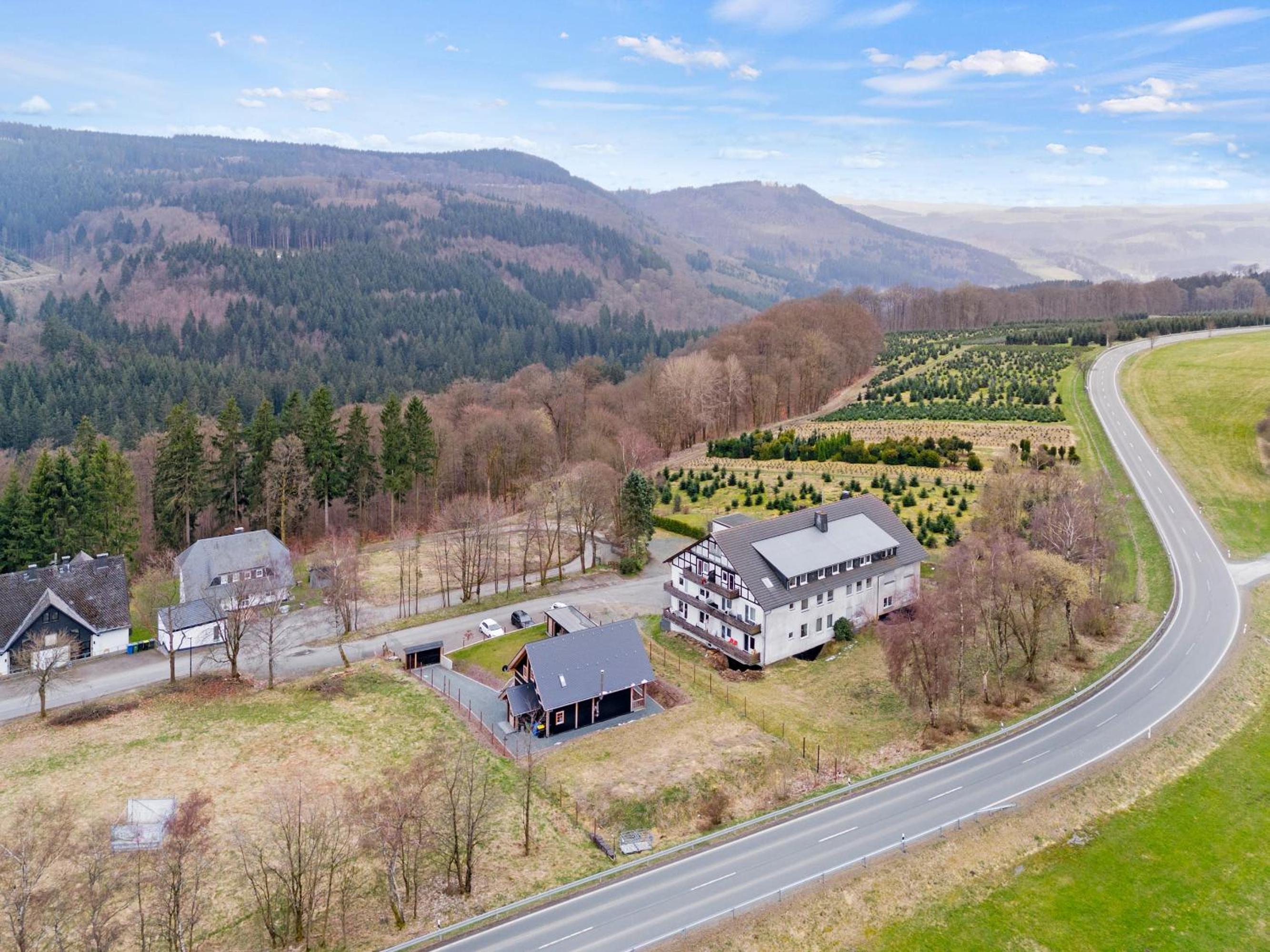 Greenhouse Living Küstelberg Apartments - 5 Betten & 2 Schlafsofas - 7 Minuten von Winterberg für 9 Personen