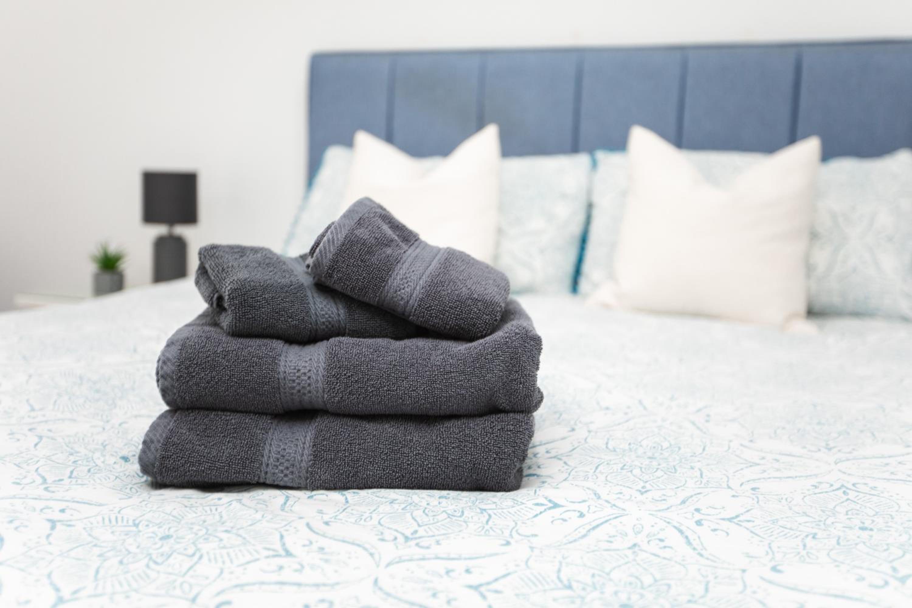 Luxury Private Apartments - Close to Town Centre