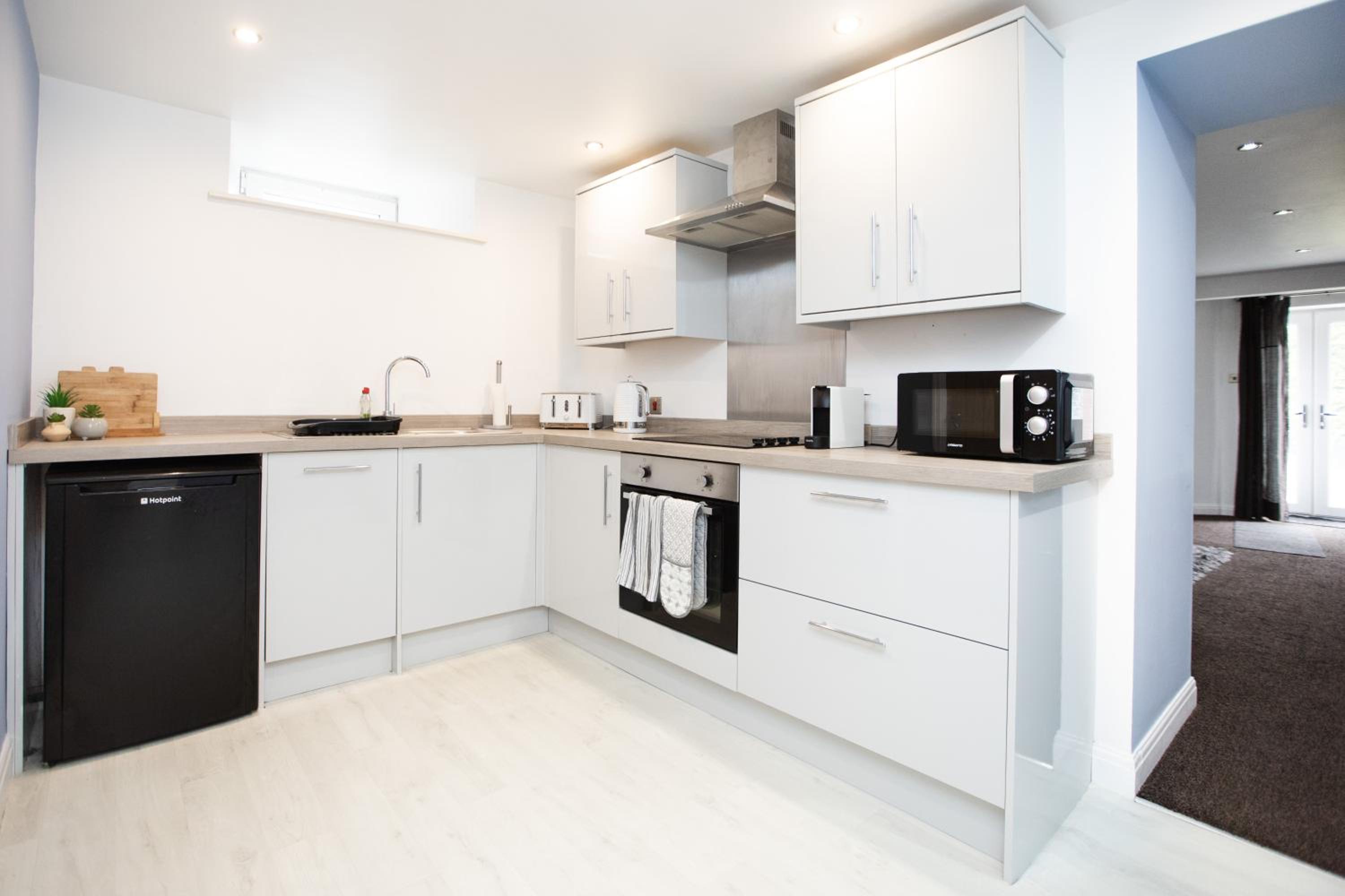 Luxury Private Apartments - Close to Town Centre