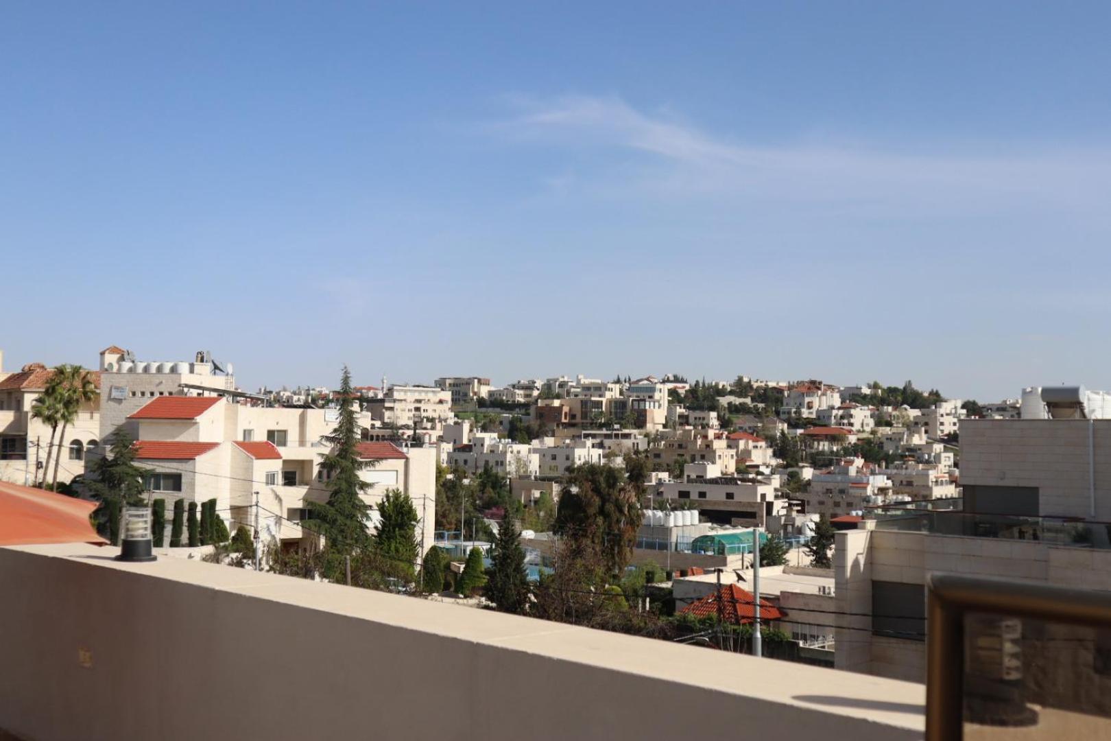 abdoun rooftop 2bedroom kh&sh 02