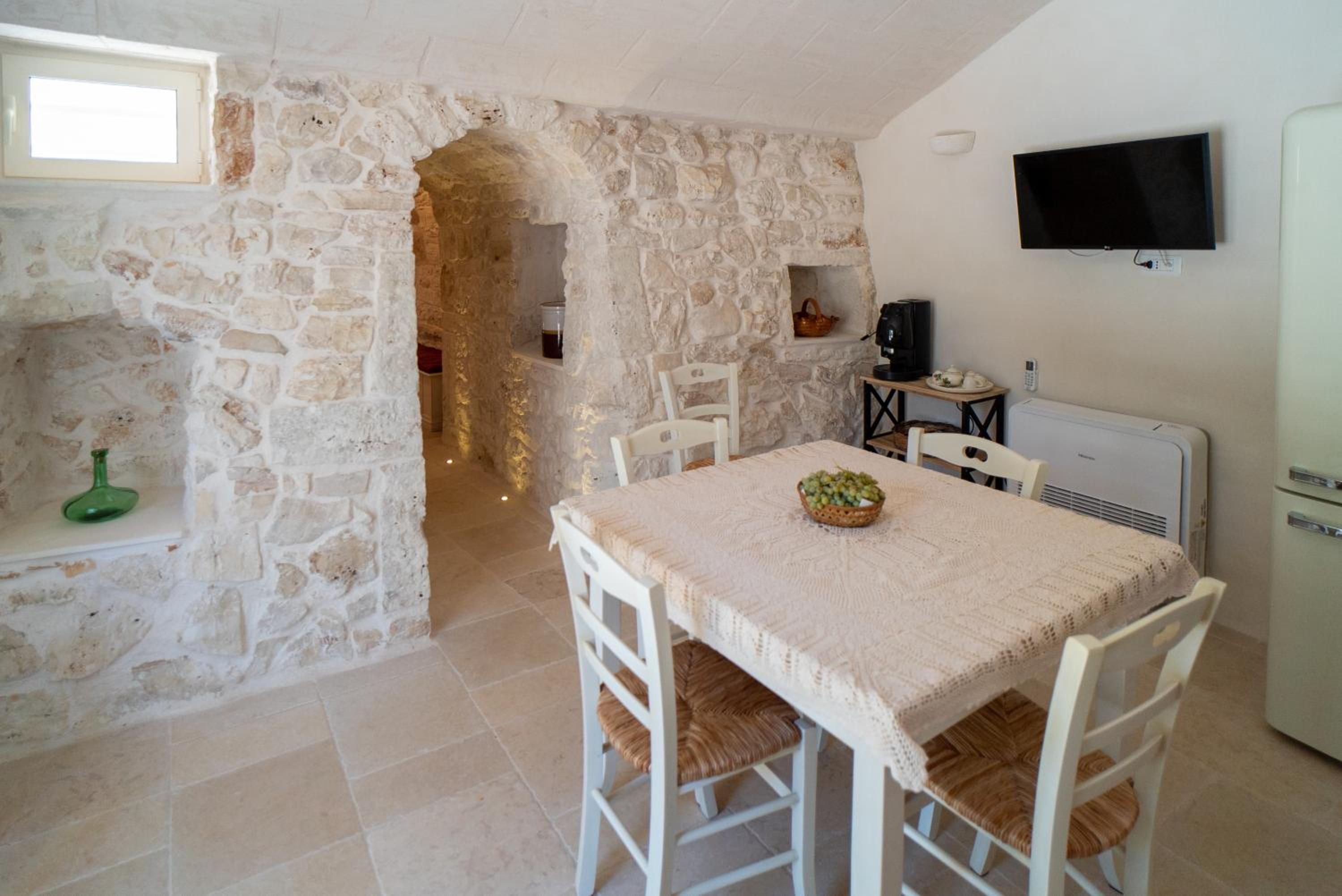 Trullo Starbax
