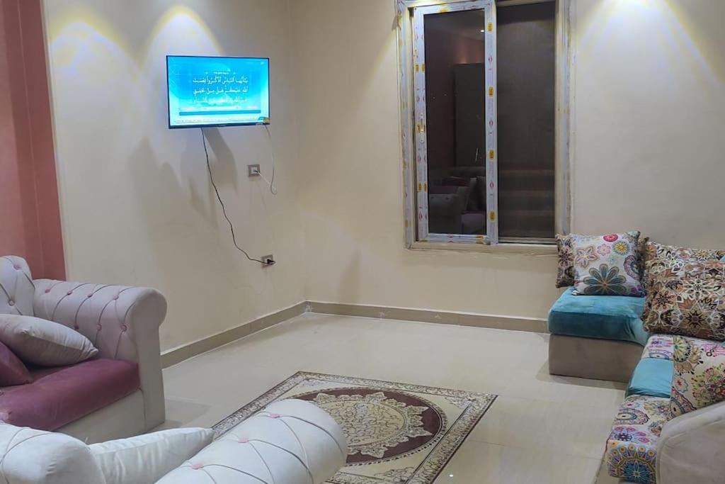 Apartment near downtown and airport