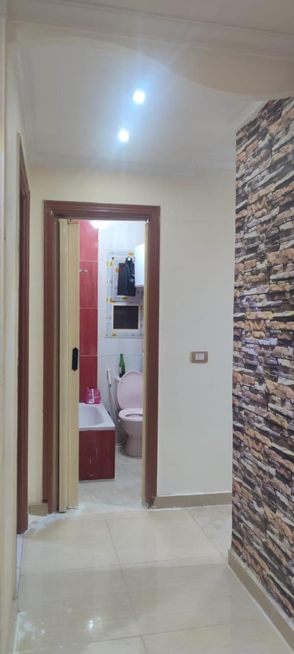 Apartment near downtown and airport