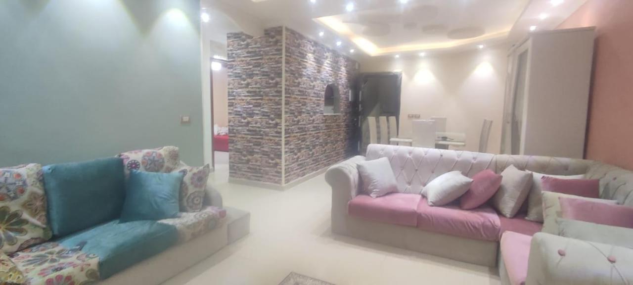 Apartment near downtown and airport