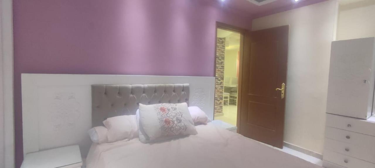 Apartment near downtown and airport