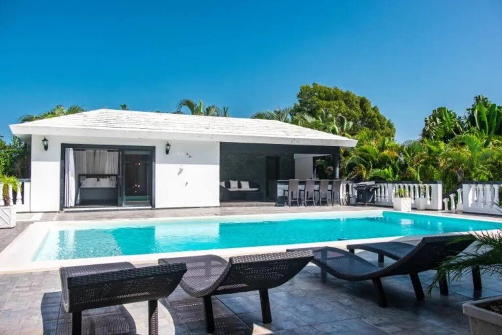 Spacious 5 bedrooms villa Sosua view 4