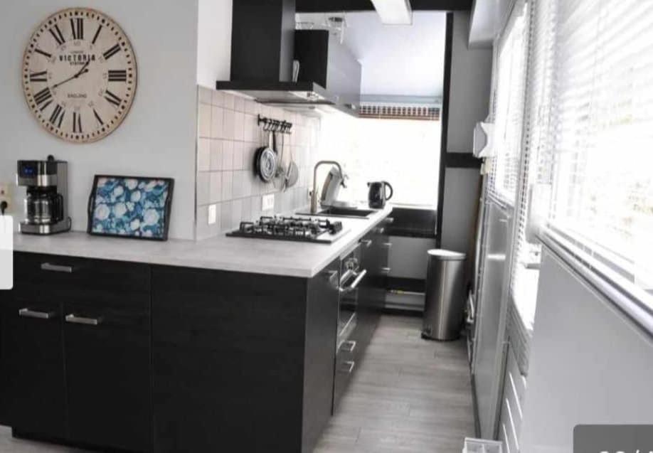 Villa Edice met zwembad en restaurant in Durbuy - honden toegelaten