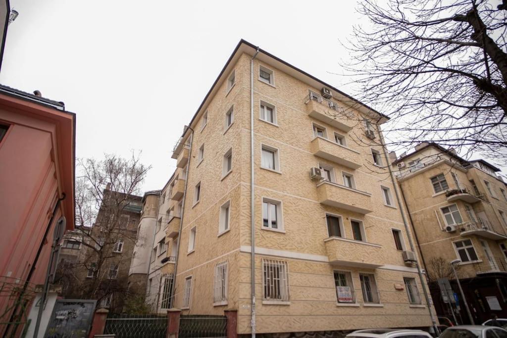 Studio with Courtyard Just Steps Away Vitosha Str