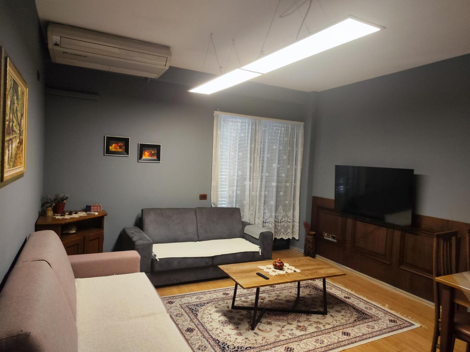 Apartment In Tirana