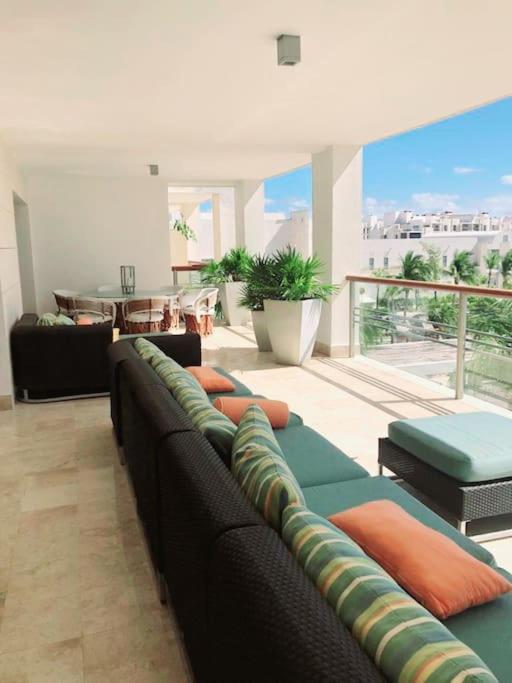 Luxury 2 bedroom Apartment in Mexican 5* Jungle resort setting