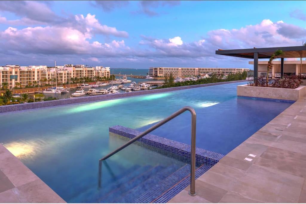 Luxury 2 bedroom Apartment in Mexican 5* Jungle resort setting