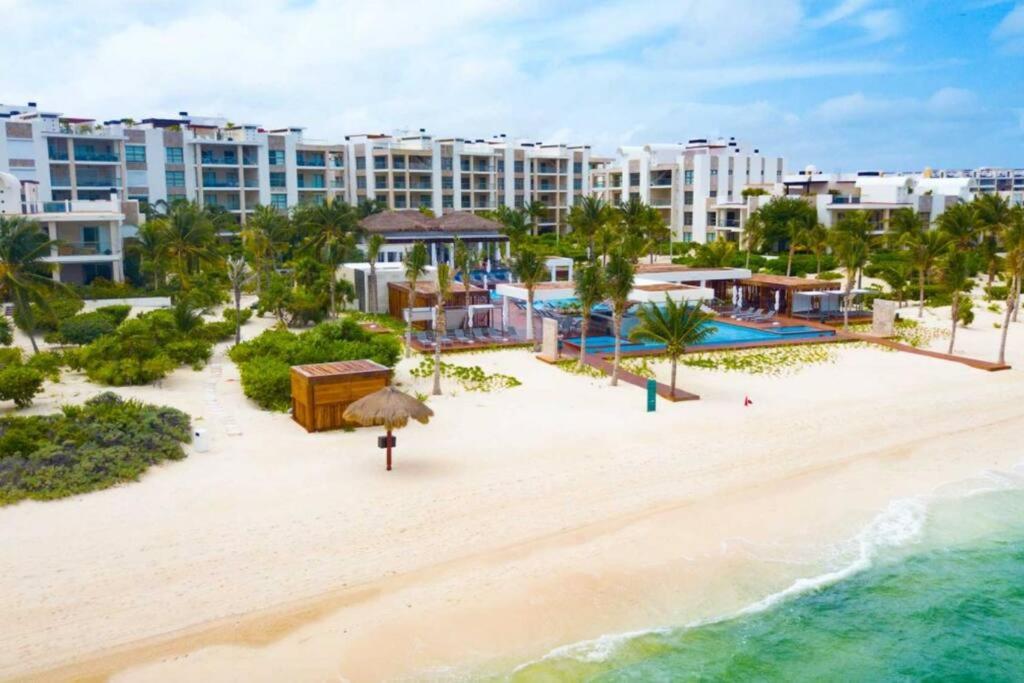 Luxury 2 bedroom Apartment in Mexican 5* Jungle resort setting