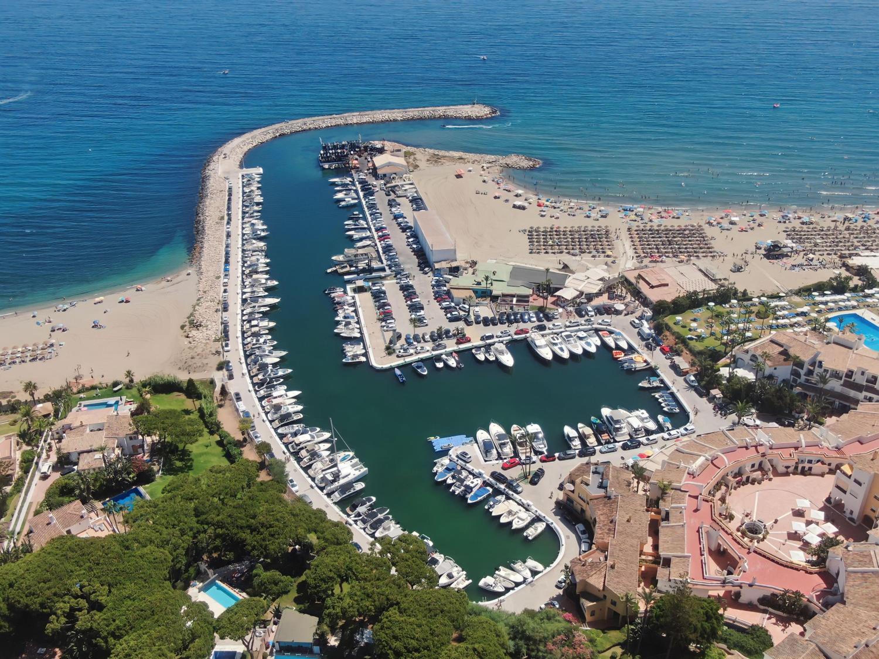 ESPECTACULAR Hogar en la playa MARBELLA