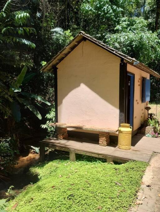Sítio Canto da Roça Com Cachoeira