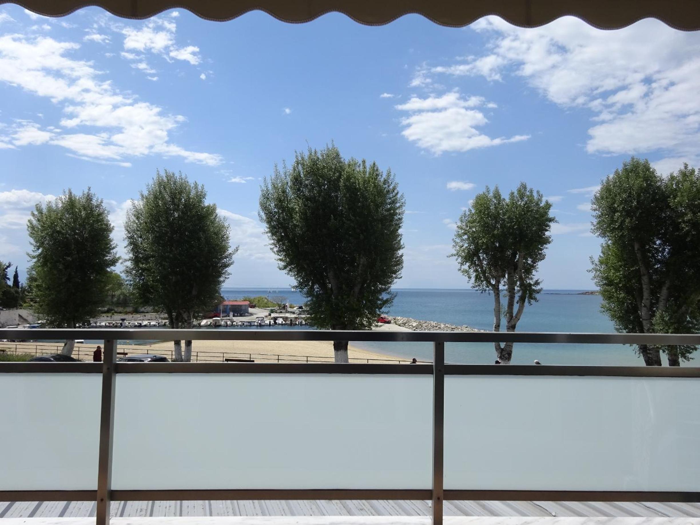 Kalamitsa Beachfront Escape