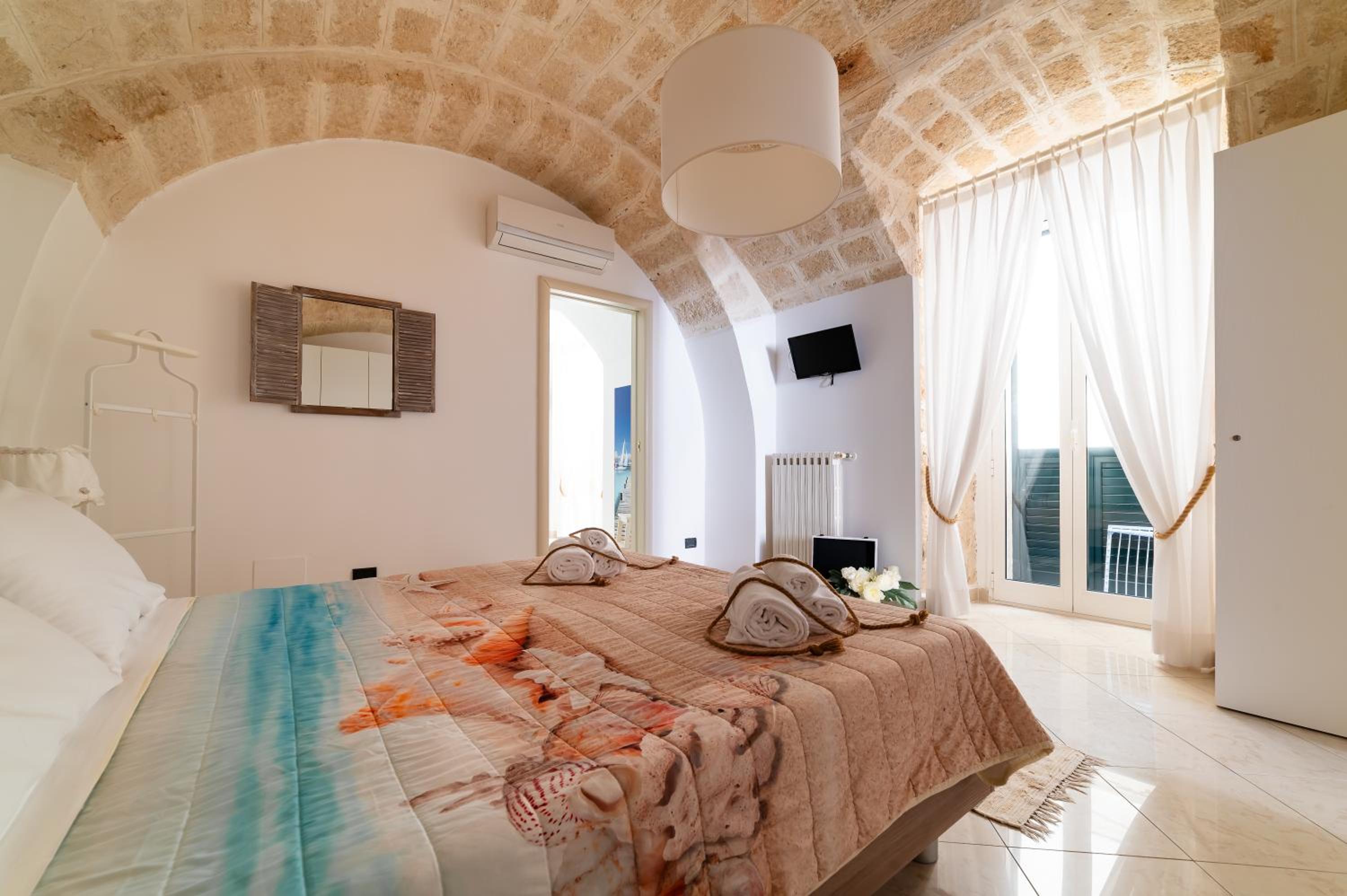 Gioia Casa Vacanze by Monholiday photo 3