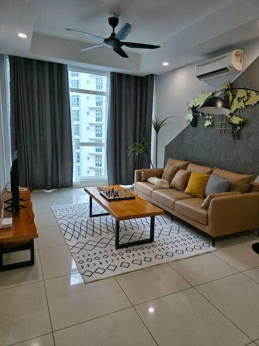 Exclusive Modern Homestay at Central Residence, Kuala Lumpur