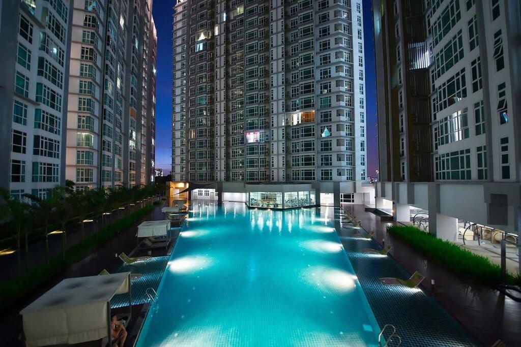 Exclusive Modern Homestay at Central Residence, Kuala Lumpur