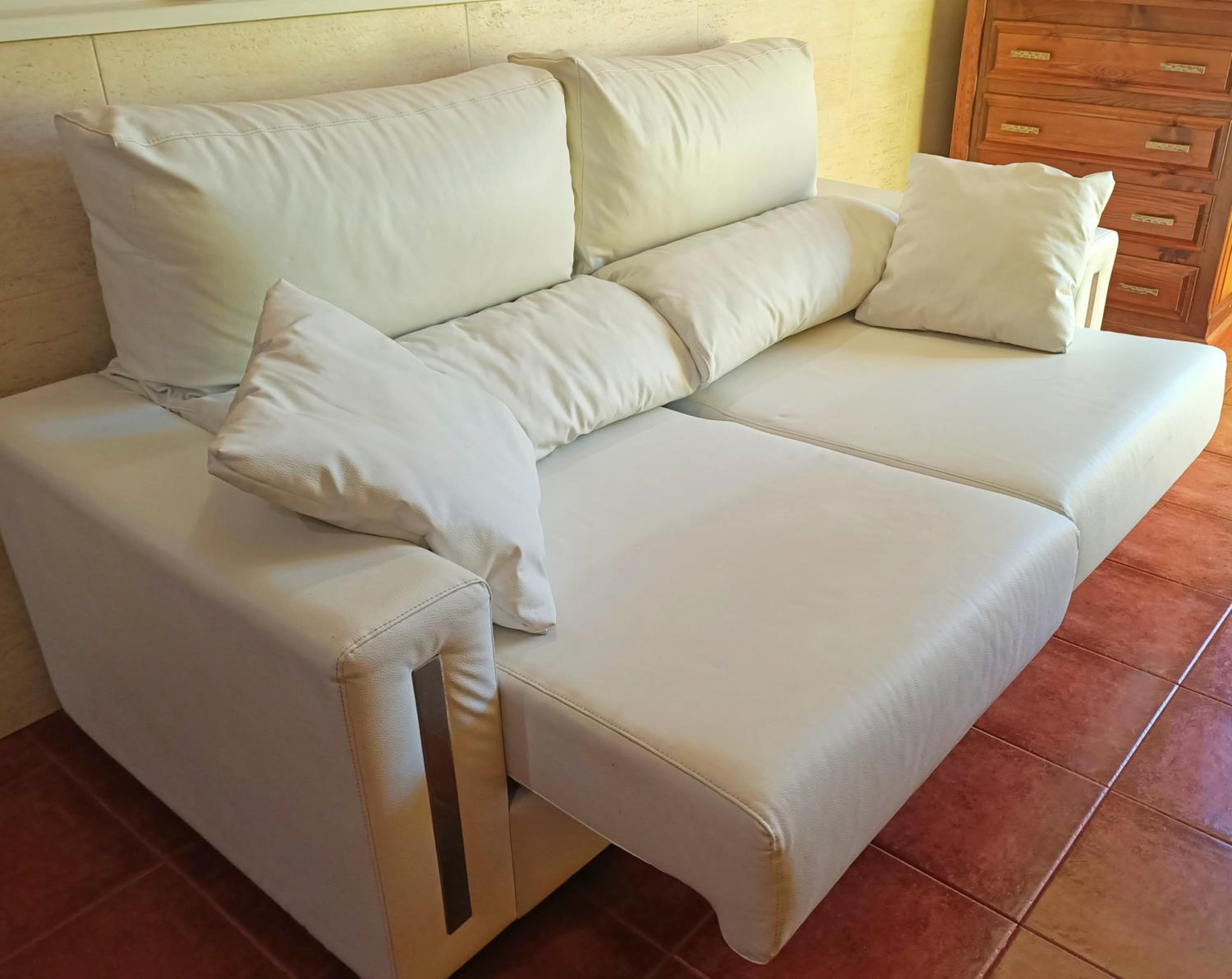 Apartamentos la buganvilla Novales