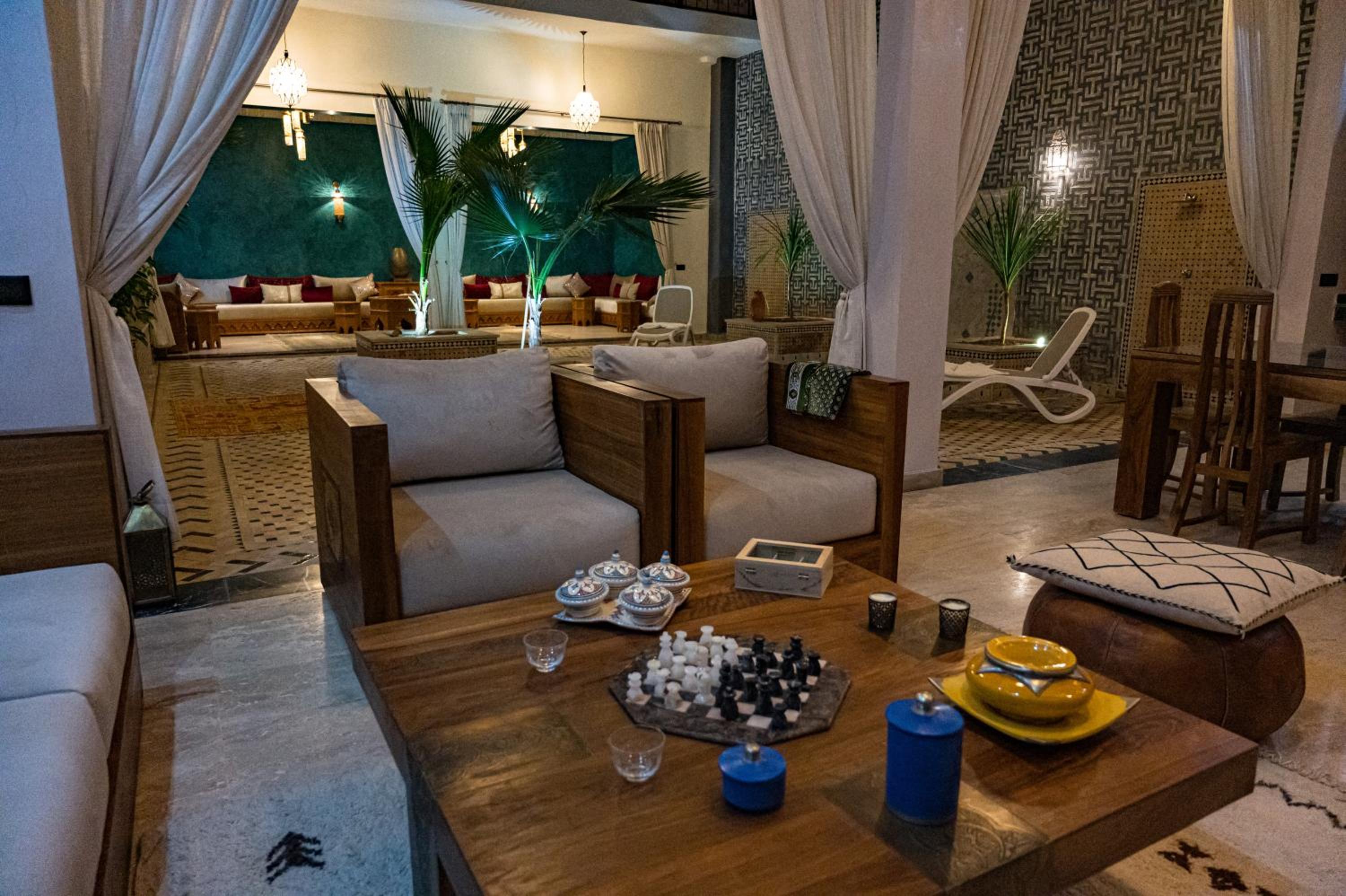 lounge