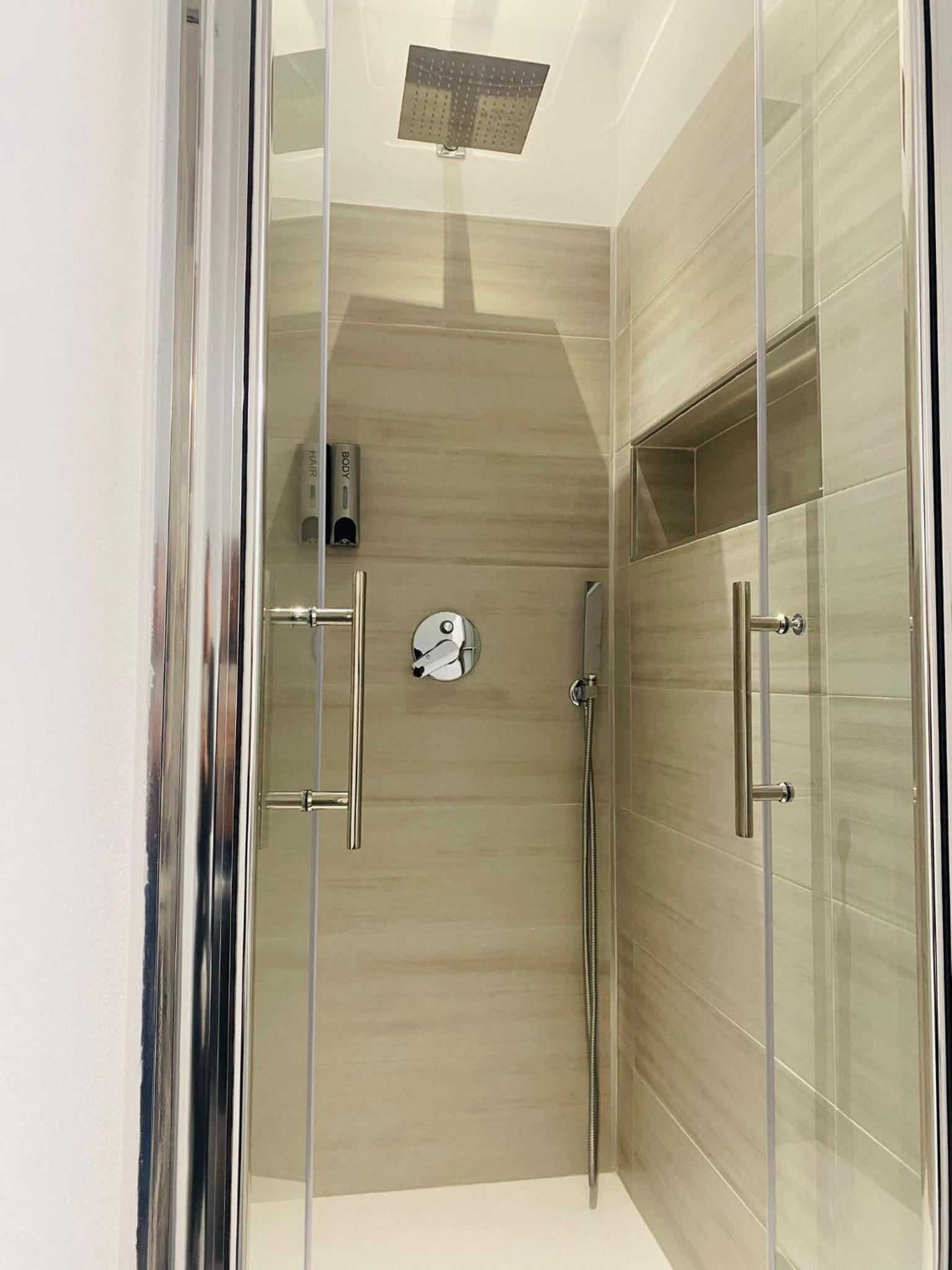 Luxury Loft 35 view 3