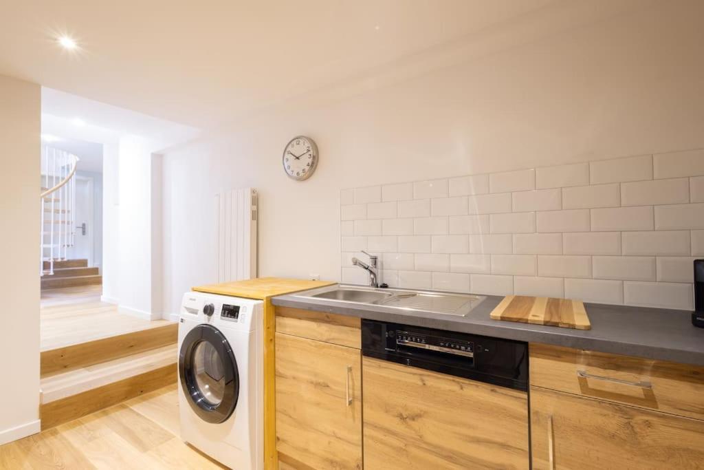 Studio-duplex Tower