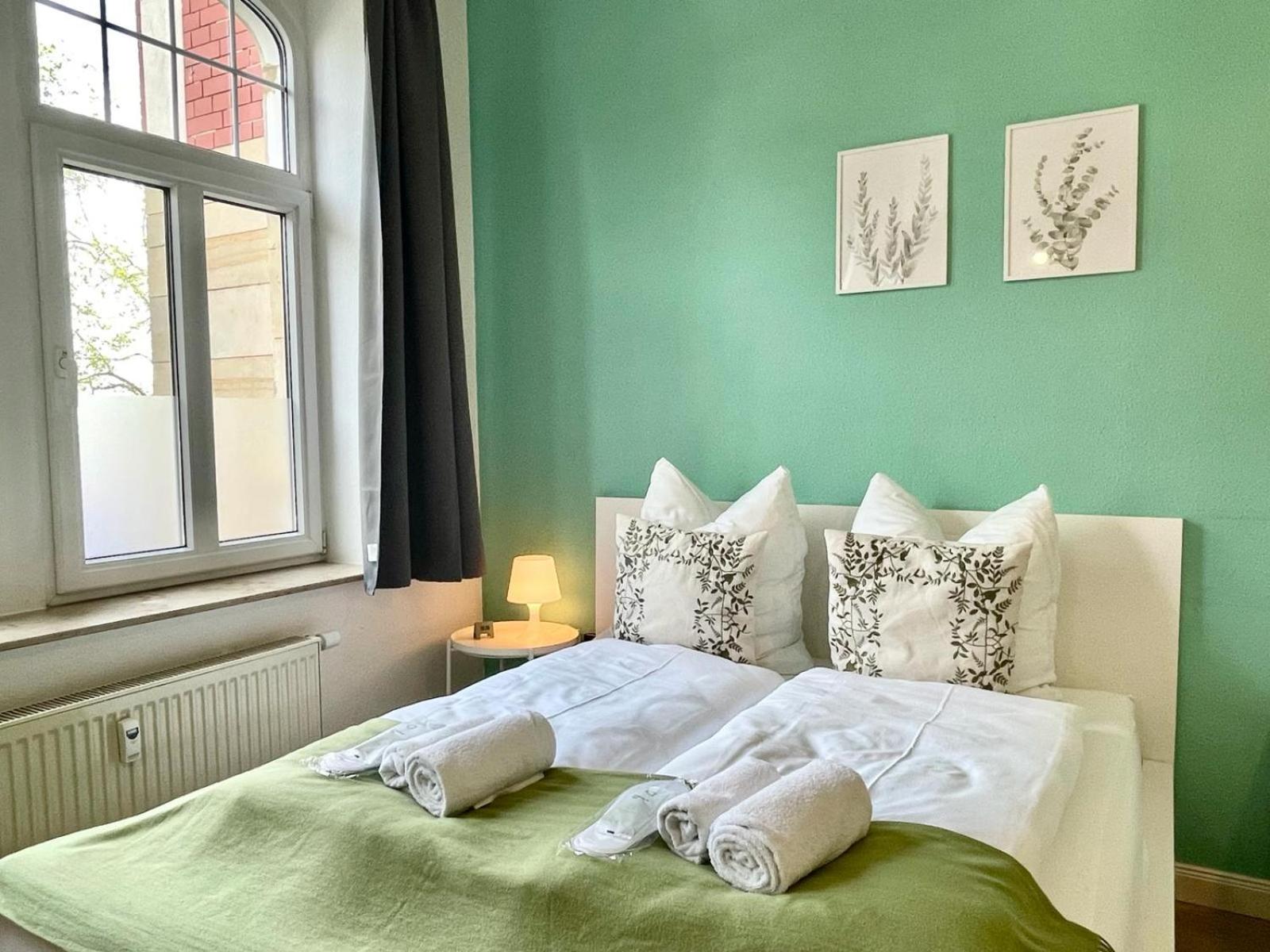 RAHA Apartments - Charmantes Studio-Apartment - HBF - Privat Parkplatz