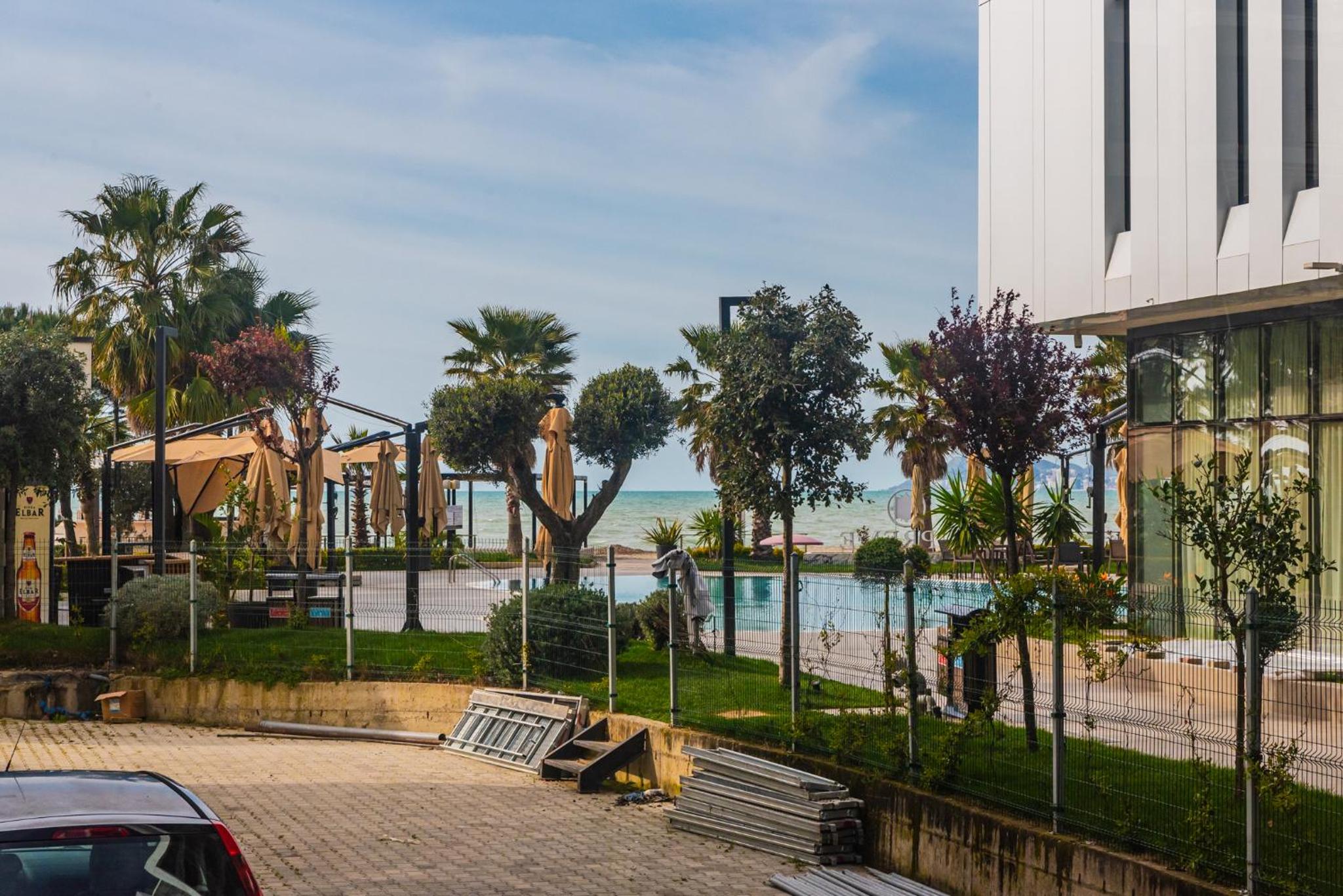 Seaside Palms Oasis by PS