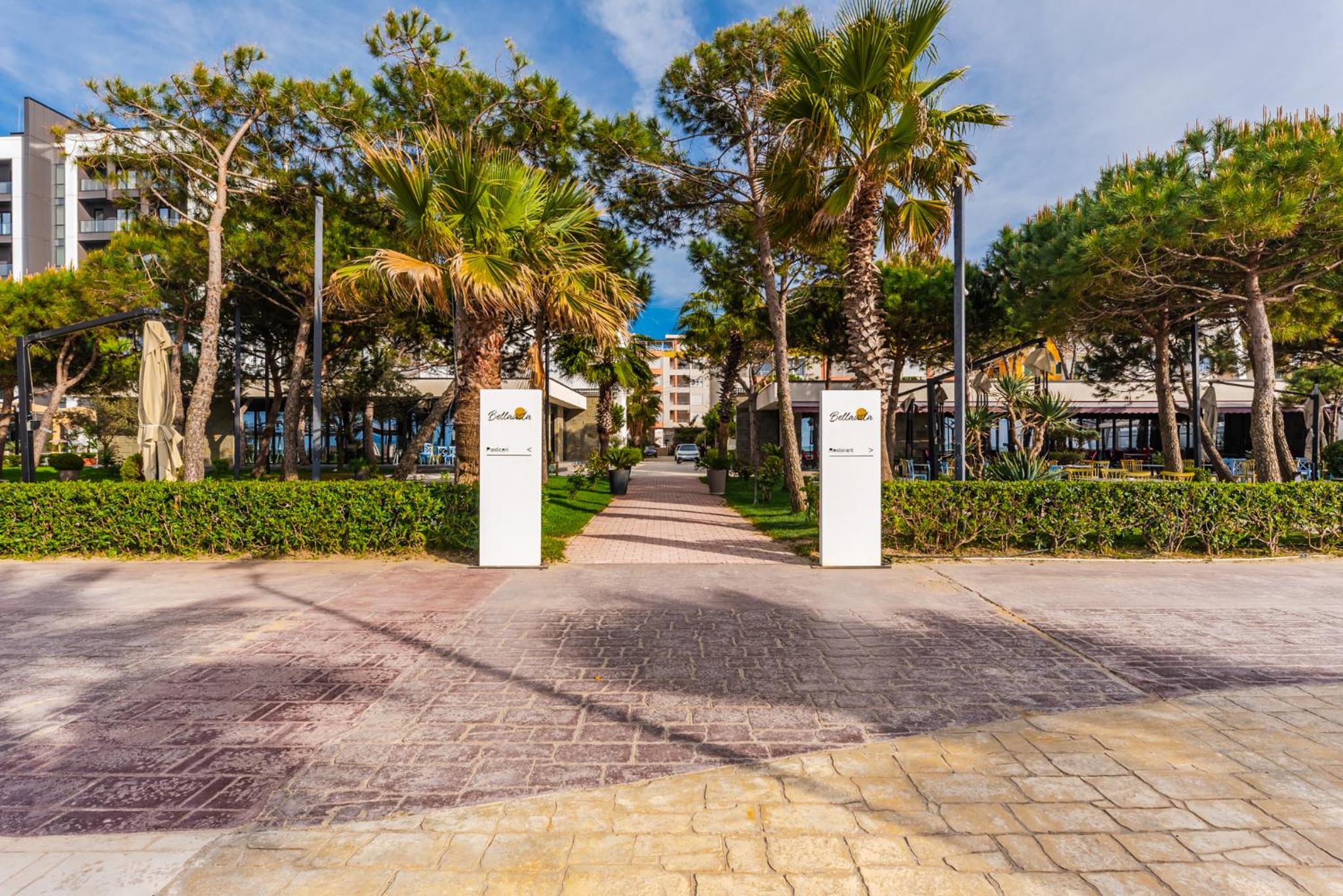 Seaside Palms Oasis by PS